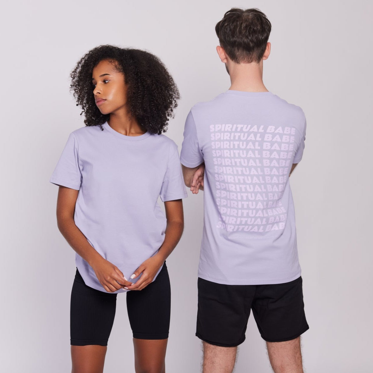 unisex t-shirt „spiritual babe“ - lavender/organic/medium fit