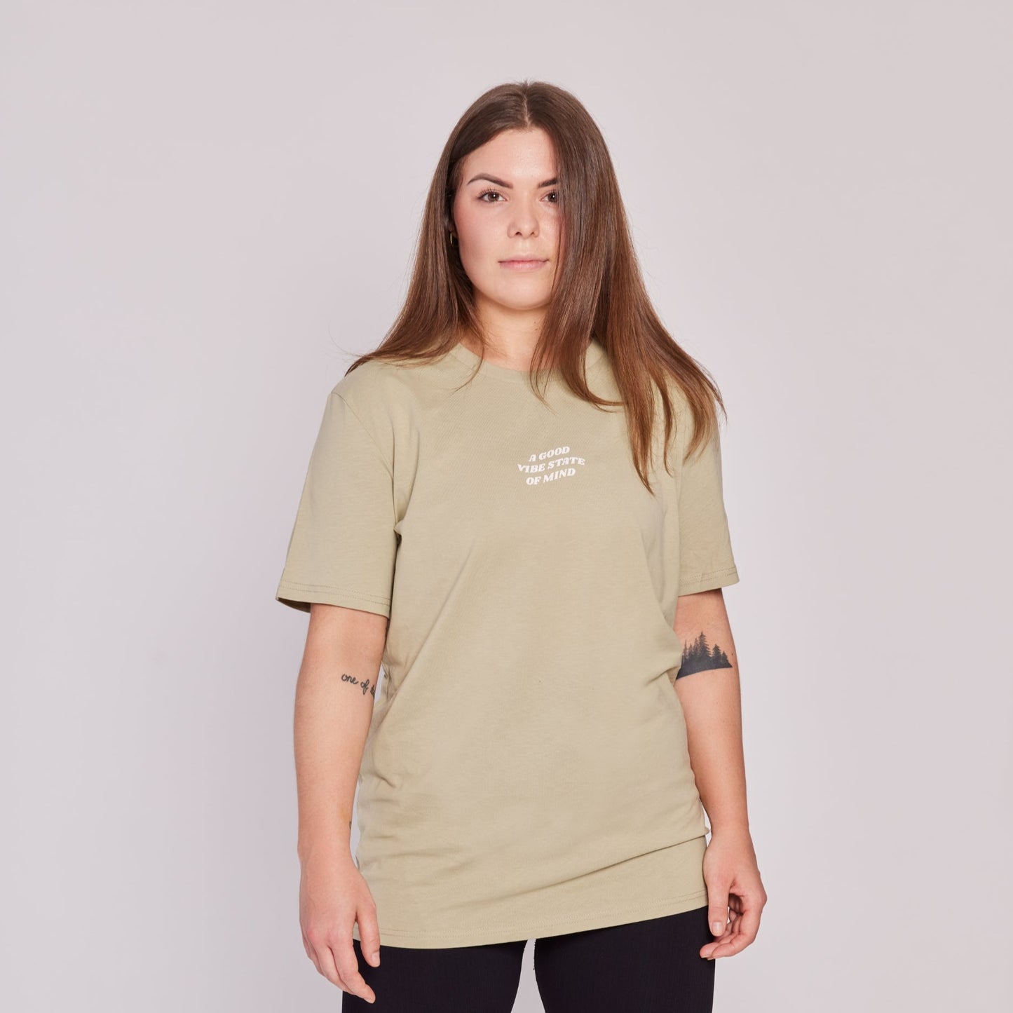 unisex t-shirt „a good vibe state of mind“ - sage/organic/medium fit
